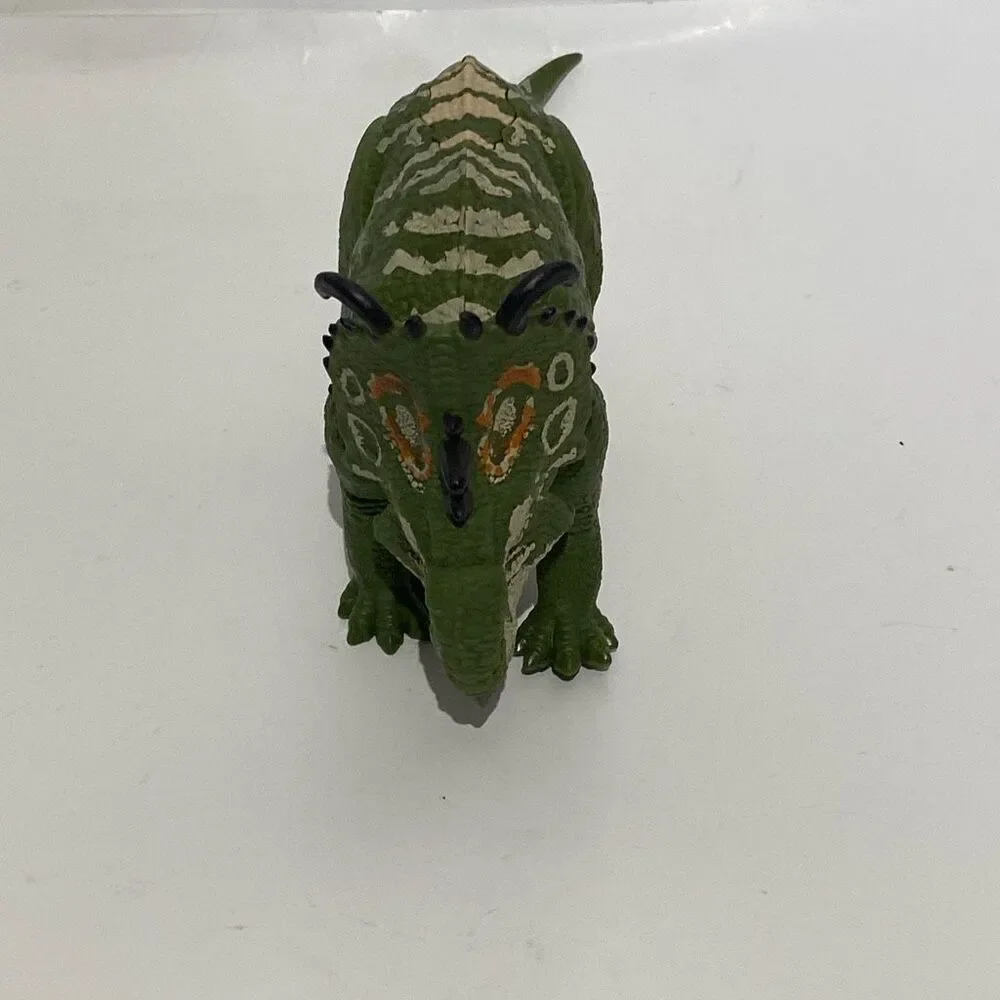 Mattel Green 2018 Jurassic World Fallen Kingdom Roarivores Sinoceratops Dinosaur